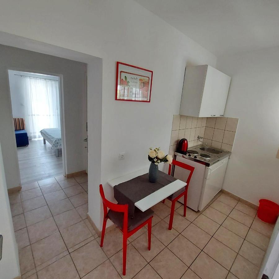 Apartments Villa Antony Drvenik  Εξωτερικό φωτογραφία