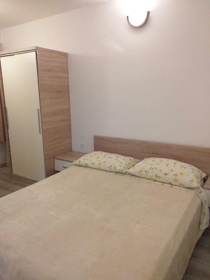 Apartments Villa Antony Drvenik  Εξωτερικό φωτογραφία